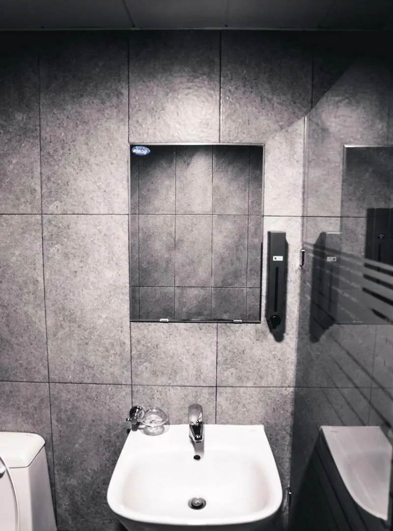 Kimchee Busan Downtown Guesthouse