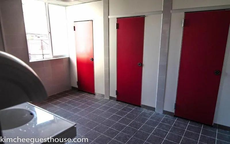Kimchee Busan Downtown Guesthouse Guest house